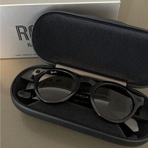 Ray-Ban Round Meta/Facebook Headliner sunglasses